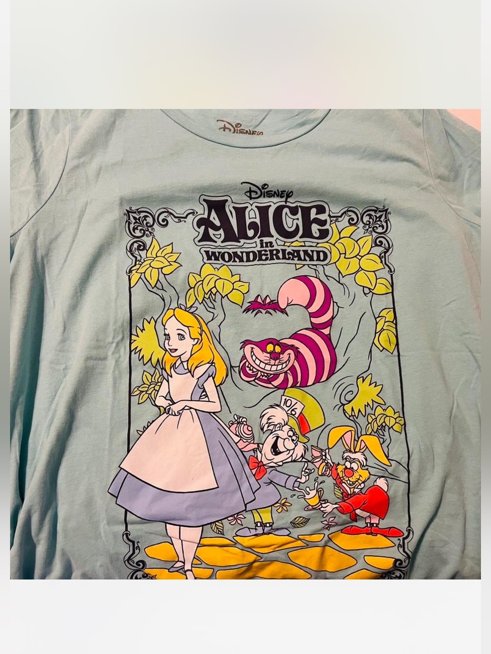 Disney Alice in Wonderland Graphic Tee
